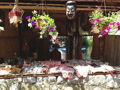 80 craft stall ed
